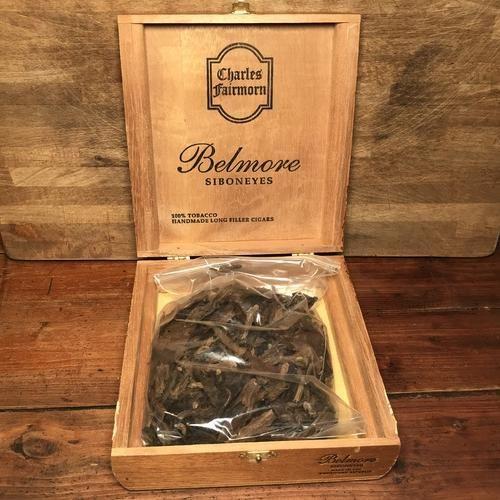 Old cigar box with leftover tobacco – LA GALANA