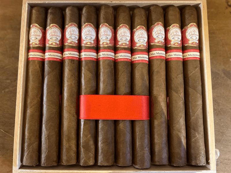 25 Stück Private-Label PL4 - LA GALANA - LA GALANA - Zigarre - Zigarren - Zigarren kaufen - Zigarrendreherin | Zigarrendreher | Zigarrenmanufaktur | Tabakgeschäft