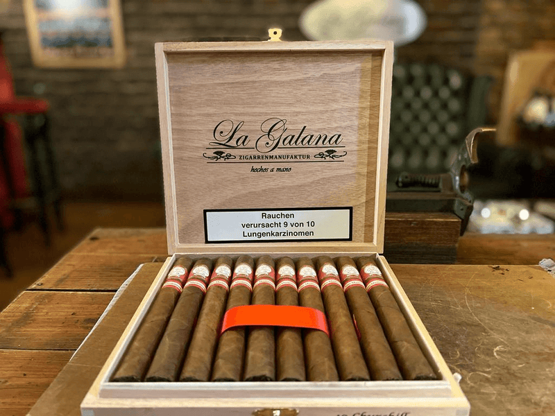25 Stück Private-Label PL4 - LA GALANA - LA GALANA - Zigarre - Zigarren - Zigarren kaufen - Zigarrendreherin | Zigarrendreher | Zigarrenmanufaktur | Tabakgeschäft
