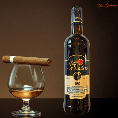 Varadero Rum Anejo 7 - LA GALANA - LA GALANA - Zigarre - Zigarren - Zigarren kaufen - Zigarrendreherin | Zigarrendreher | Zigarrenmanufaktur | Tabakgeschäft