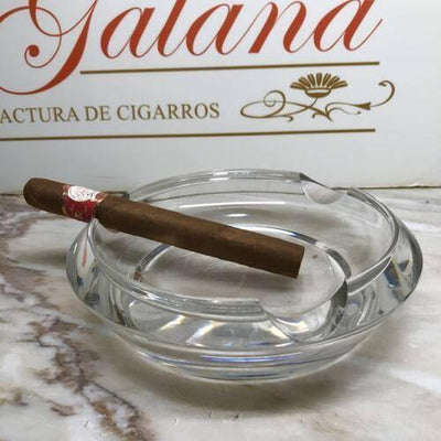 Zigarrenascher - Glas rund 3 Ablagen - LA GALANA - LA GALANA - Zigarre - Zigarren - Zigarren kaufen - Zigarrendreherin | Zigarrendreher | Zigarrenmanufaktur | Tabakgeschäft